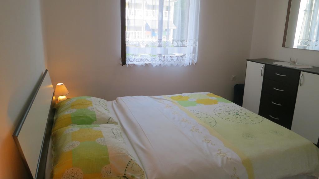 Apartment Josipa Malinska Esterno foto